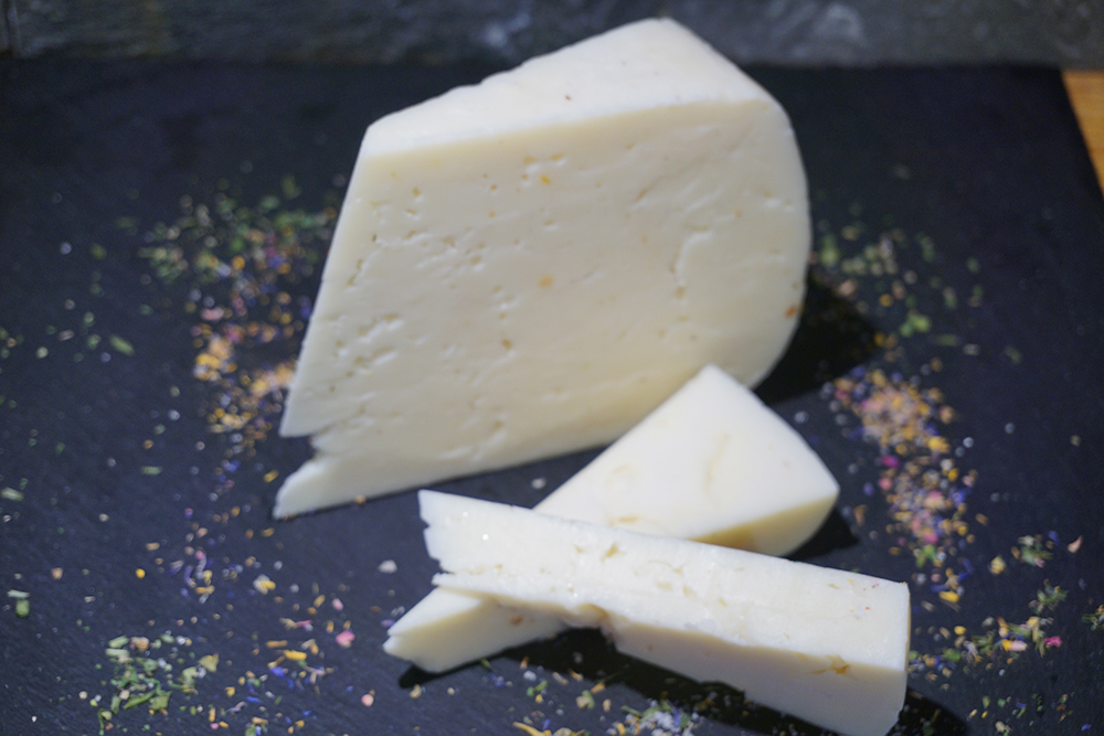 Schaf Schnittkäse Natuer