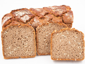 Bio Sauerteig Roggenbrot mit Sonenblumenkernen